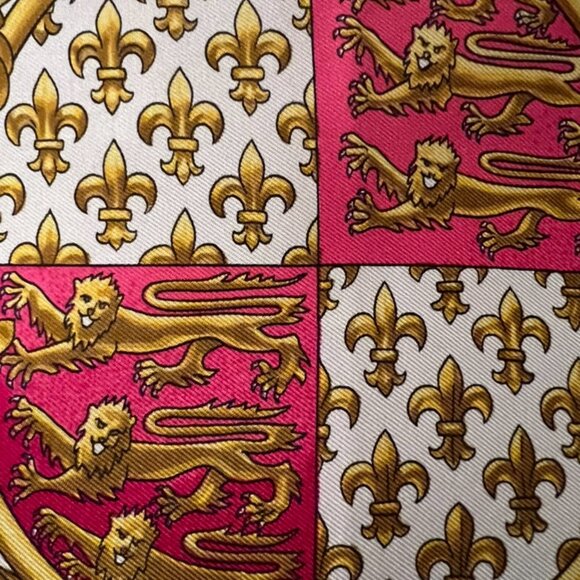 Vintage Hermes Scarf- 35”x35”, by artist, Vladimir Rybaltchenko (Rybal) with box - Picture 1 of 8